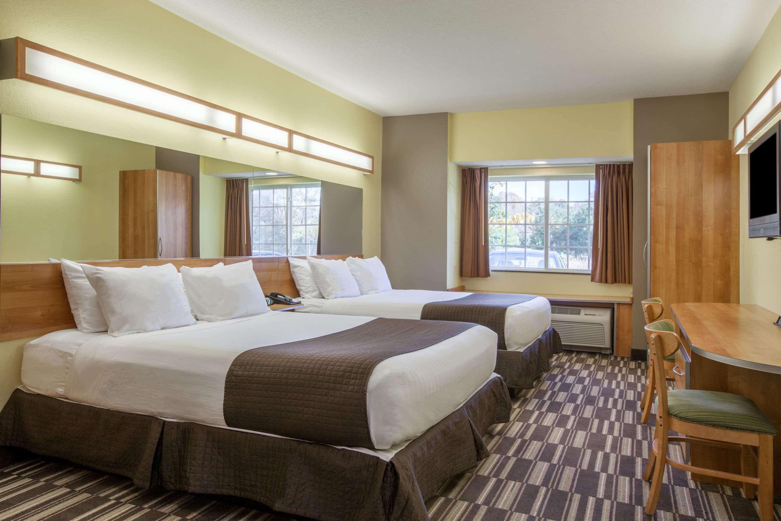 Microtel Inn & Suites By Wyndham Johnstown Екстериор снимка